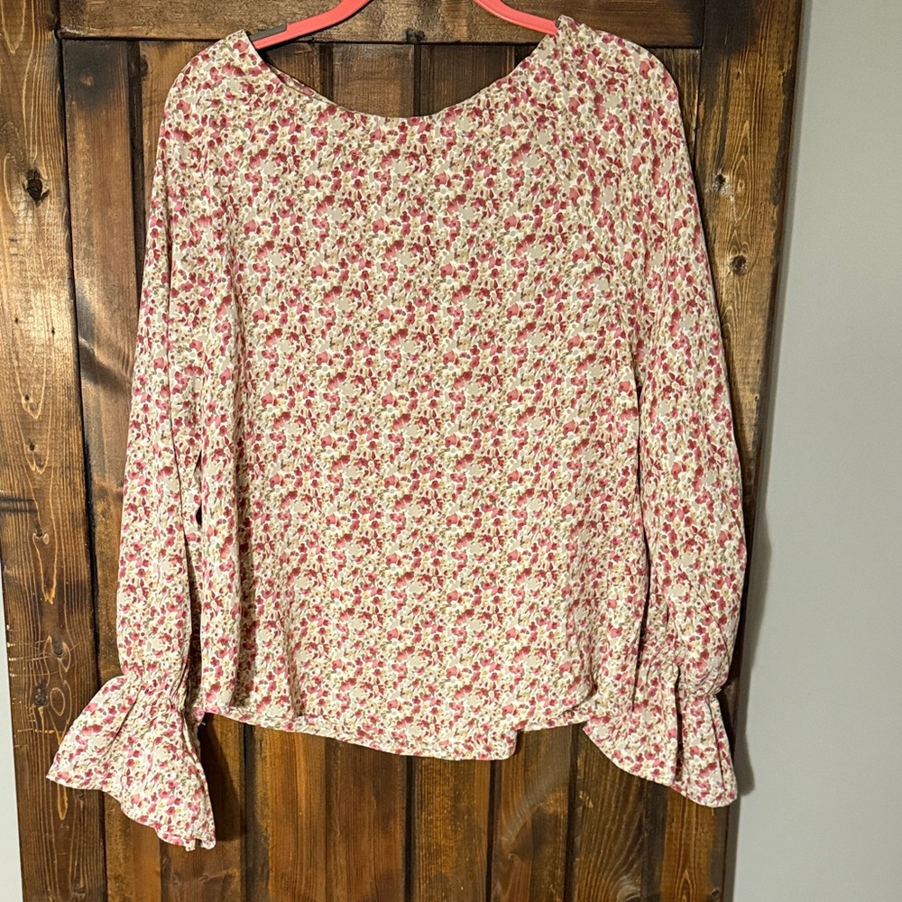 Women's Floral Bell-Sleeve Blouse - Pink Floral